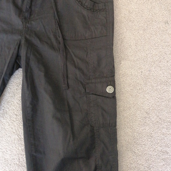 Black cargo style crop pants capris AU 10 - Picture 7 of 10